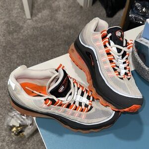 Air Max 95 Orange 24/7 sneakers